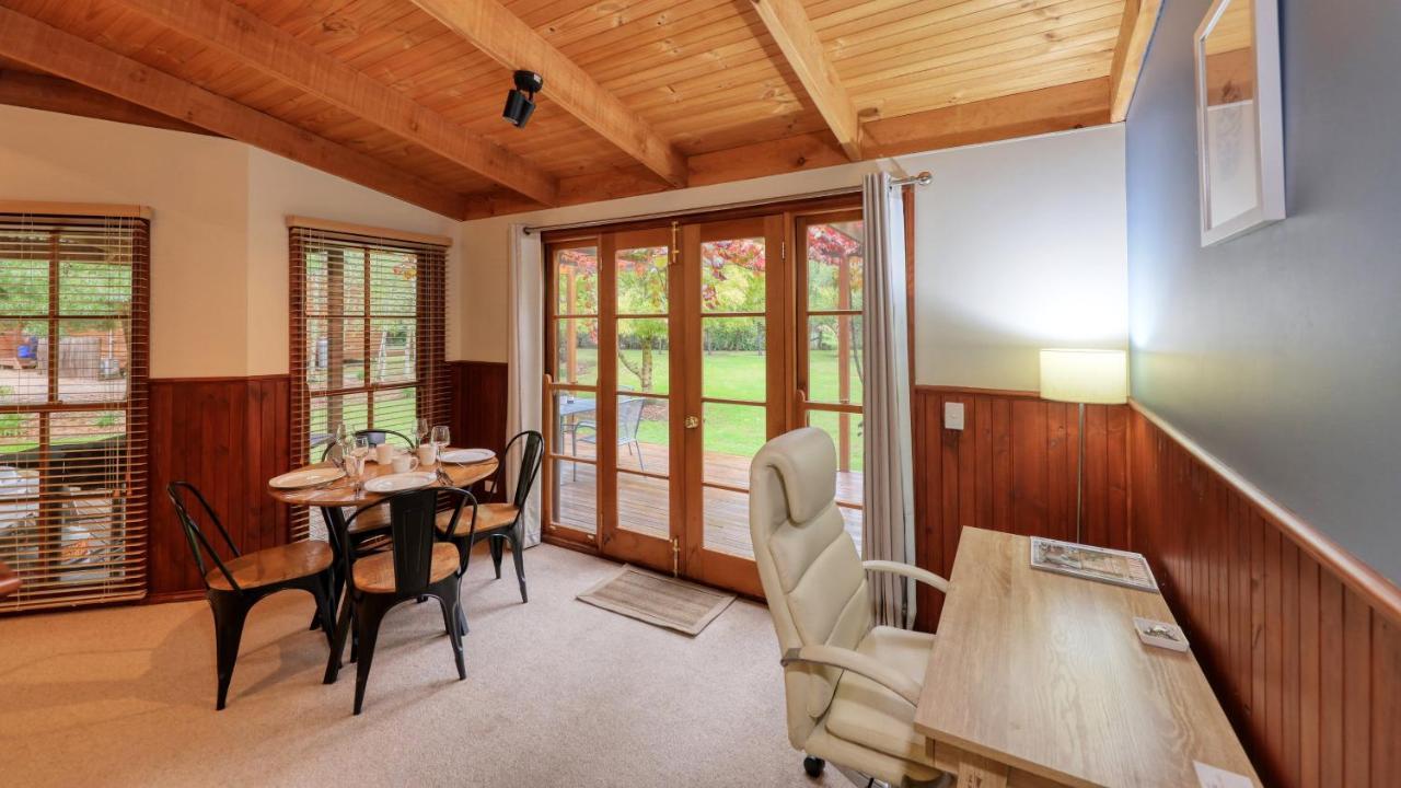 Beechworth Cedar Cottages Ngoại thất bức ảnh