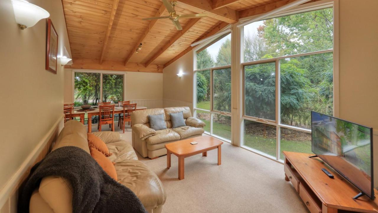 Beechworth Cedar Cottages Ngoại thất bức ảnh