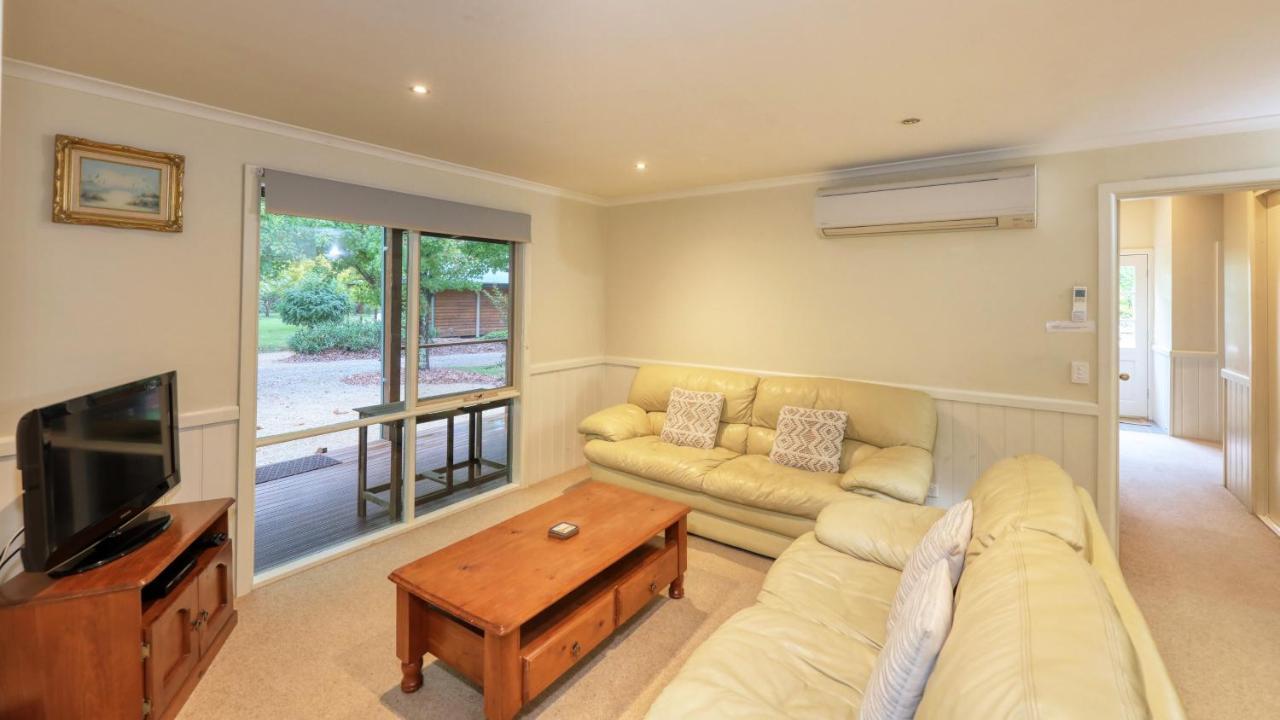 Beechworth Cedar Cottages Ngoại thất bức ảnh