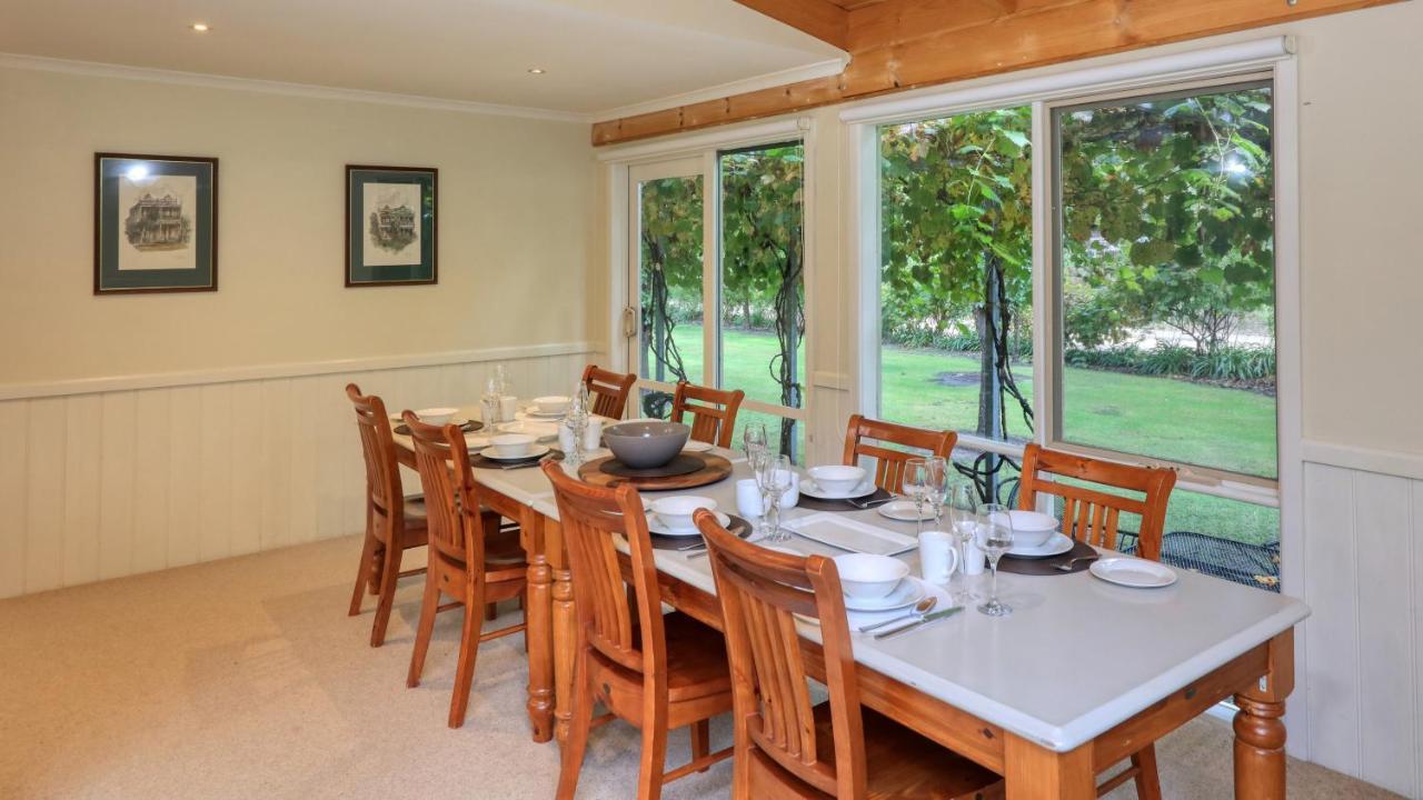 Beechworth Cedar Cottages Ngoại thất bức ảnh
