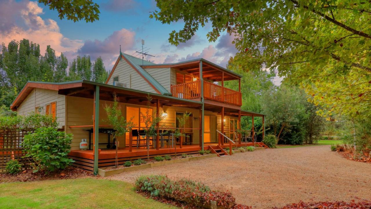 Beechworth Cedar Cottages Ngoại thất bức ảnh
