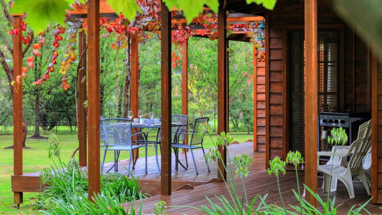 Beechworth Cedar Cottages Ngoại thất bức ảnh