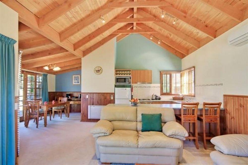 Beechworth Cedar Cottages Ngoại thất bức ảnh