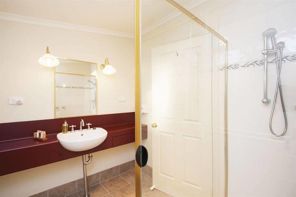 Beechworth Cedar Cottages Ngoại thất bức ảnh
